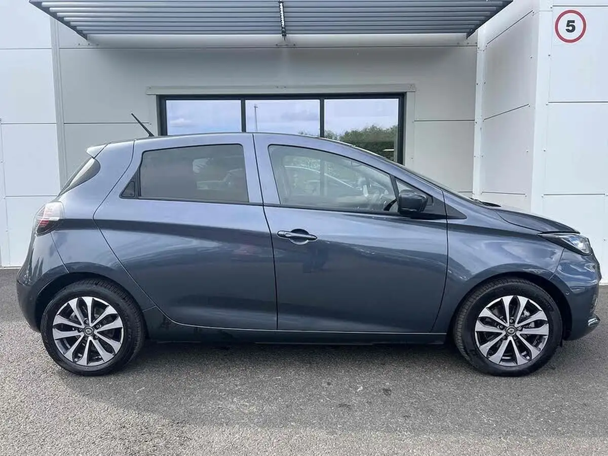 2022-renault-zoe-e-gt-line-big-5