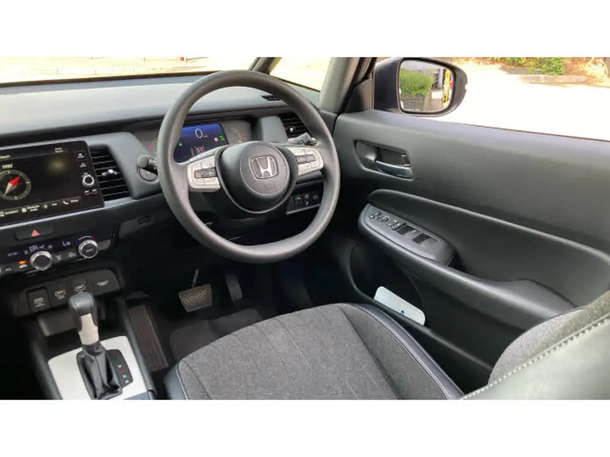 2021-honda-jazz-15-i-mmd-sr-109ps-big-39