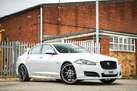 2015-jaguar-xf-22td-r-sport-black-saloon-4d-small-5
