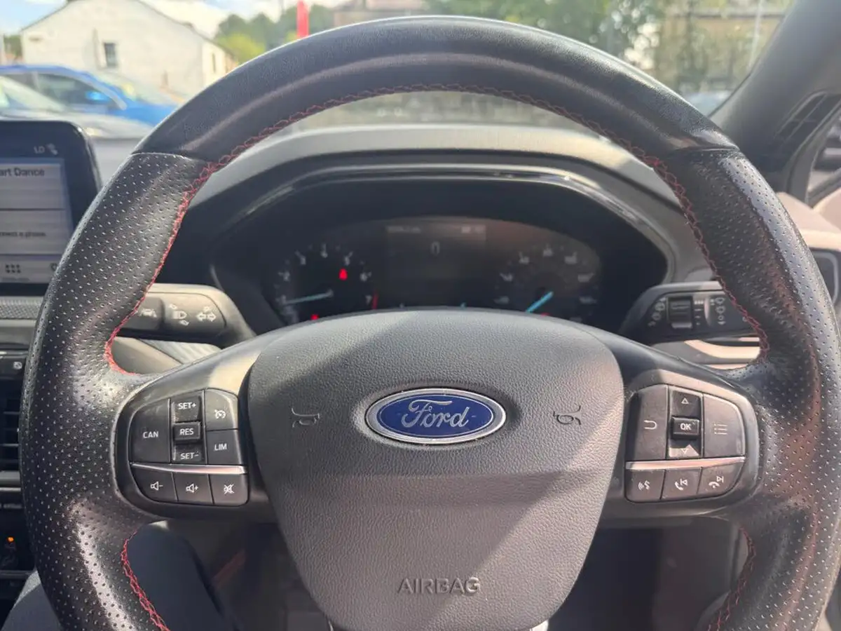 2019-ford-focus-10t-st-line-x-ss-hatchback-big-25