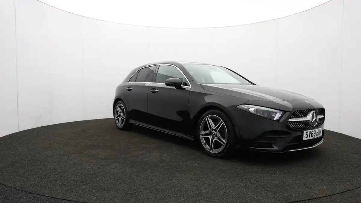 2019-mercedes-benz-a-class-20-a220-amg-line-premium-plus-hatchback-5d-4matic-big-51