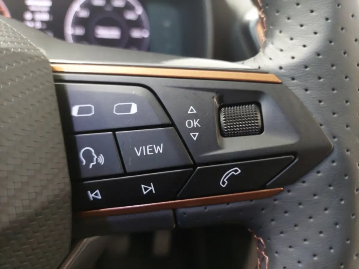 2024-mg-mg3-15-vti-tech-exclusive-nav-big-18