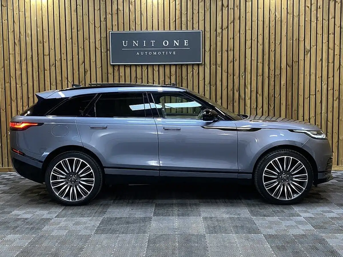 2018-land-rover-range-rover-velar-20-d240-r-dynamic-hse-big-1