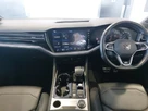 2021-volkswagen-touareg-30tdi-r-line-tech-286ps-small-3