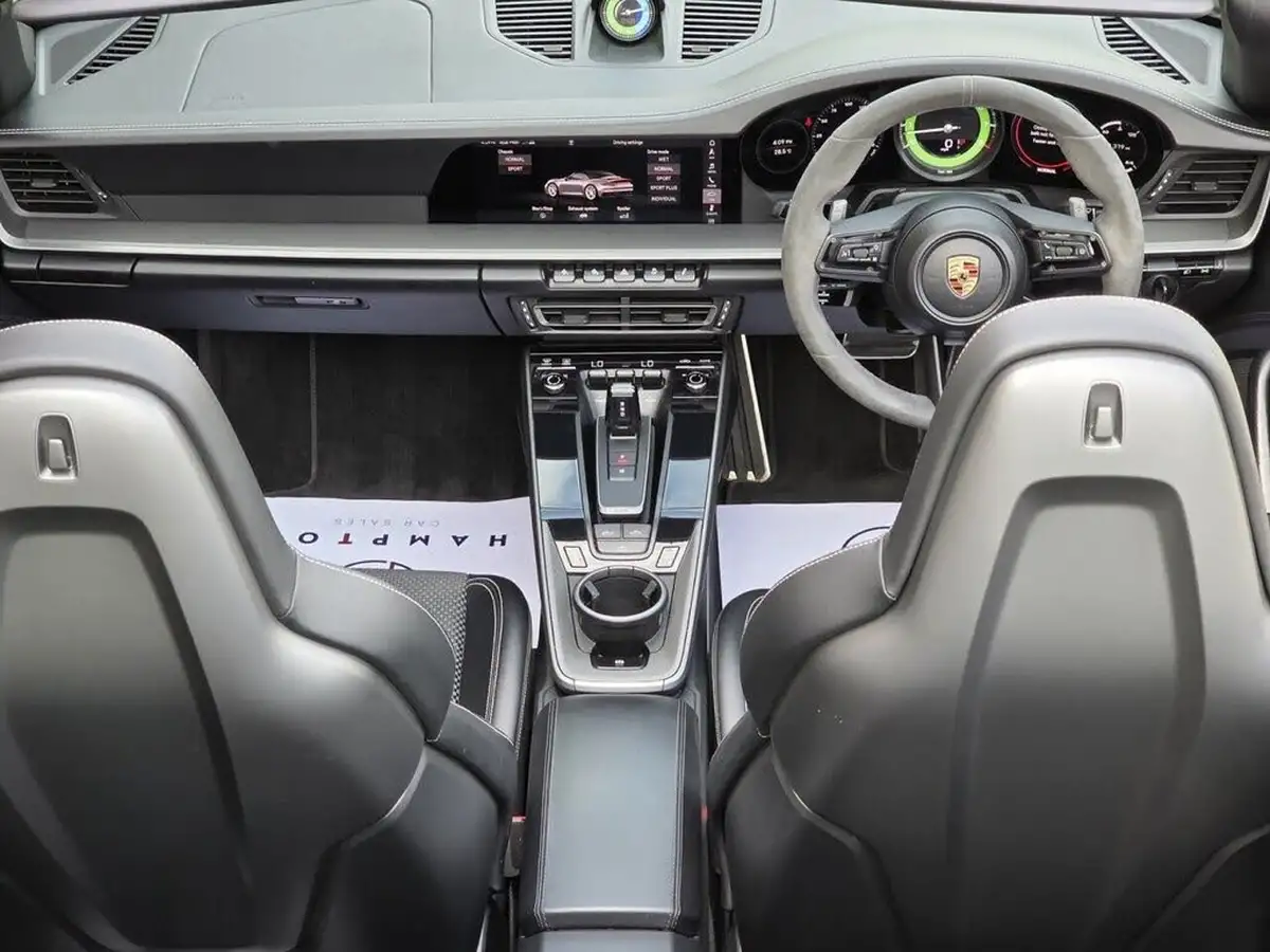 2019-porsche-911-30-carrera-s-450ps-coupe-pdk-big-20