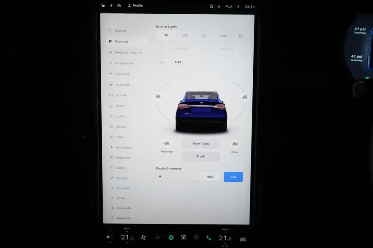 2018-tesla-model-x-e-75d-big-28