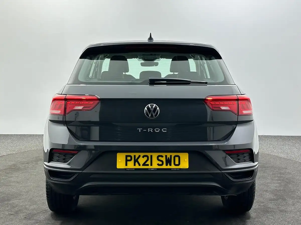 2021-volkswagen-t-roc-20tdi-s-big-6