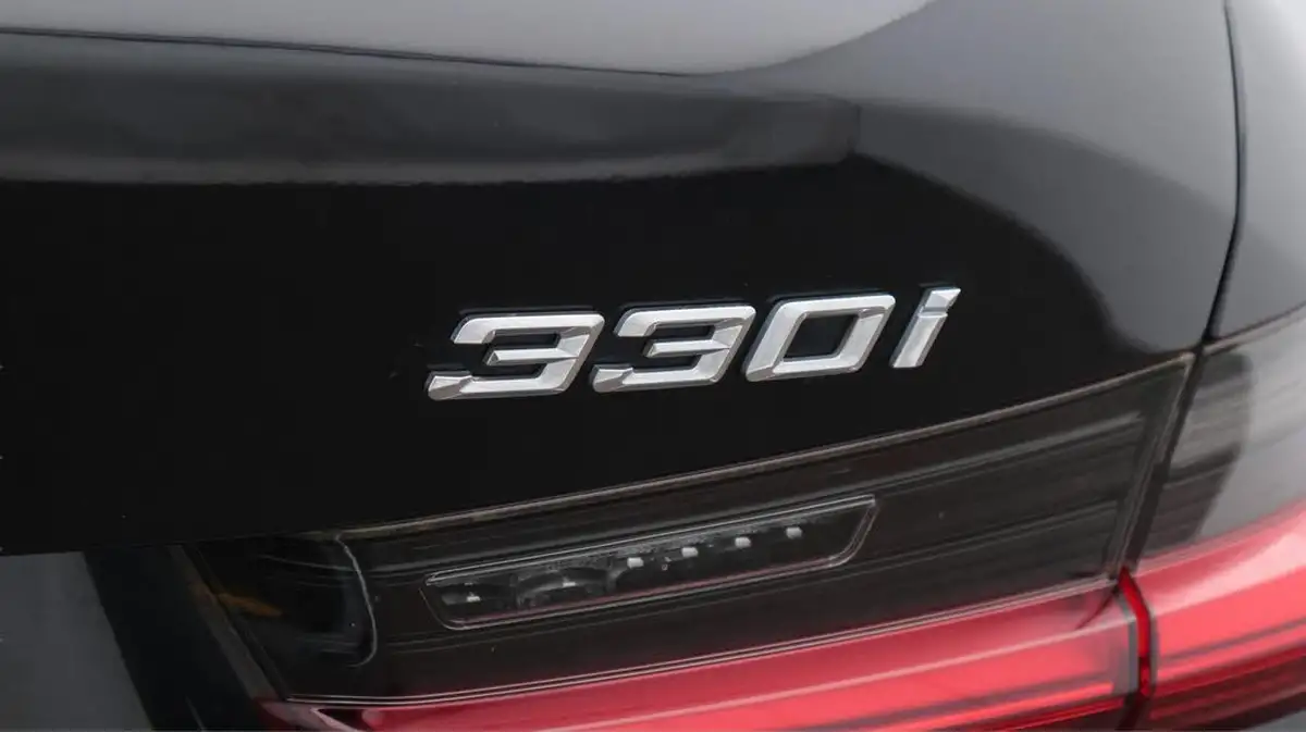2021-bmw-3-series-20-330i-m-sport-saloon-4d-big-22