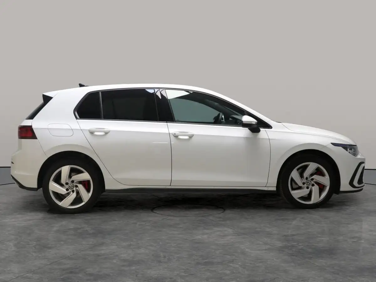 2021-volkswagen-golf-14-tsi-gte-big-9