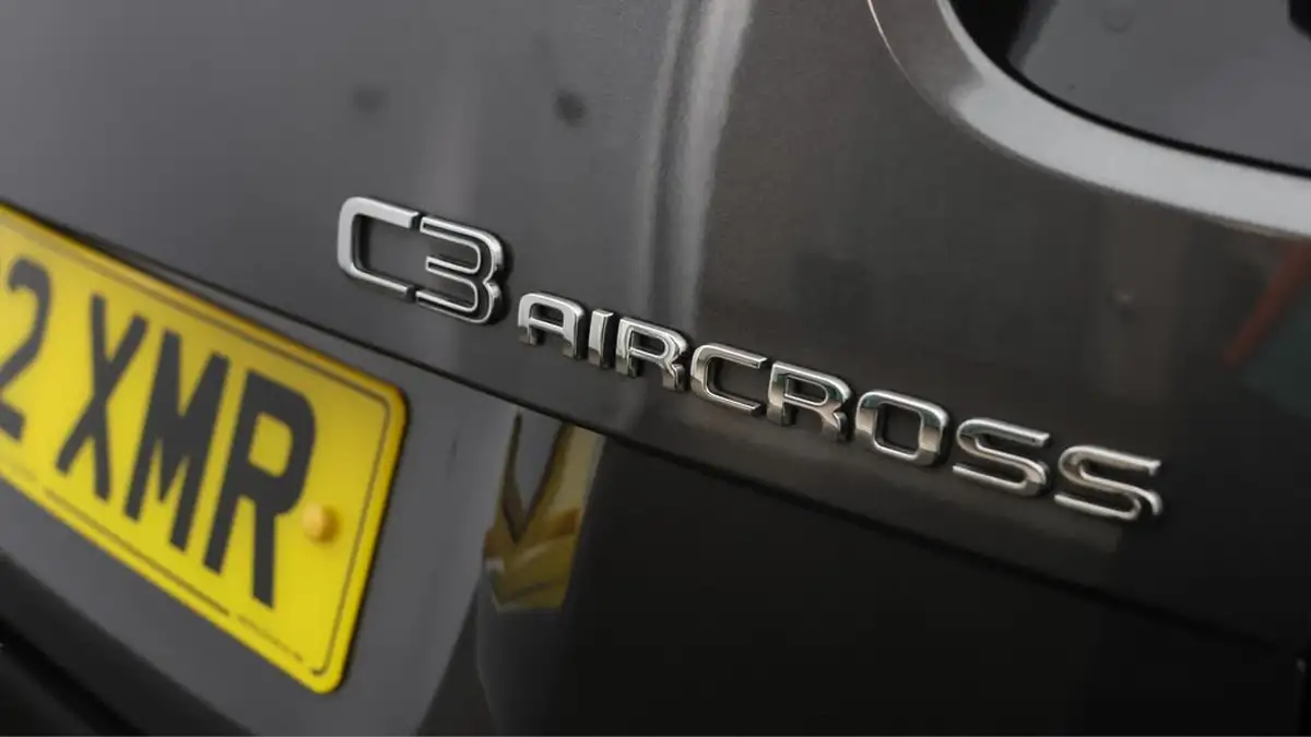 2022-citroen-c3-aircross-12-puretech-shine-plus-110ps-big-21
