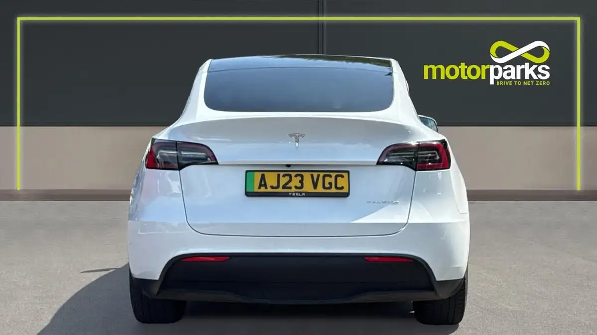 2023-tesla-model-y-e-long-range-big-3
