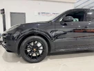 2022-porsche-cayenne-40-v8-turbo-station-wagon-small-52