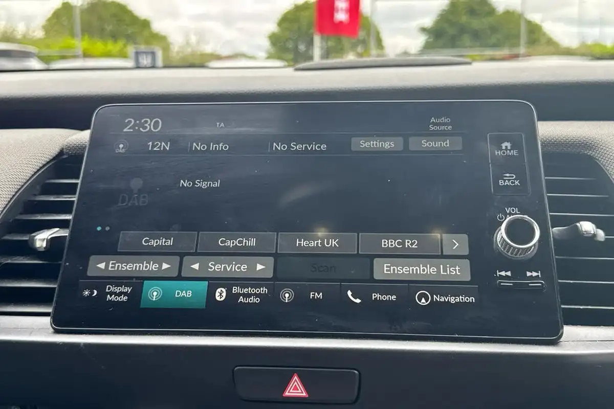 2023-honda-jazz-15-i-mmd-crosstar-ex-big-28