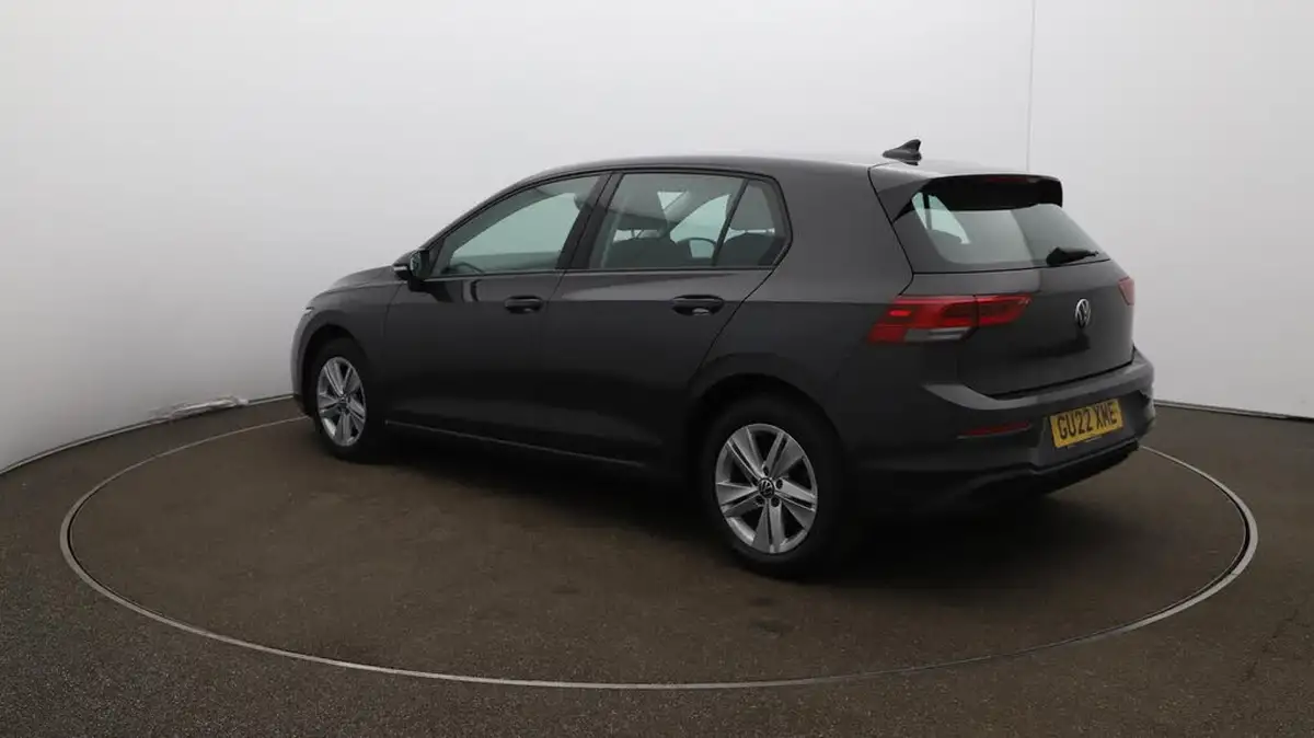 2022-volkswagen-golf-20tdi-life-hatchback-big-62