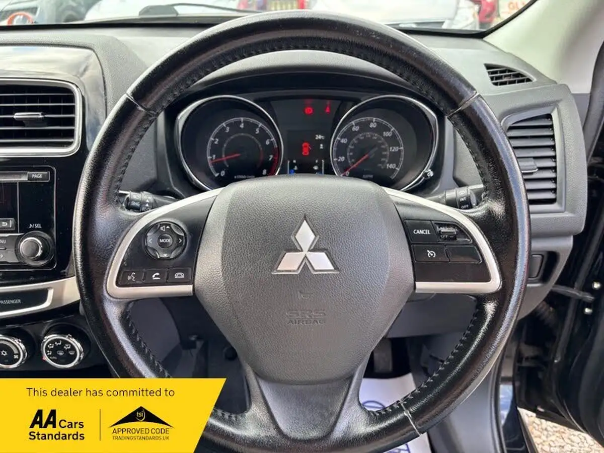 2015-mitsubishi-asx-16-3-big-10