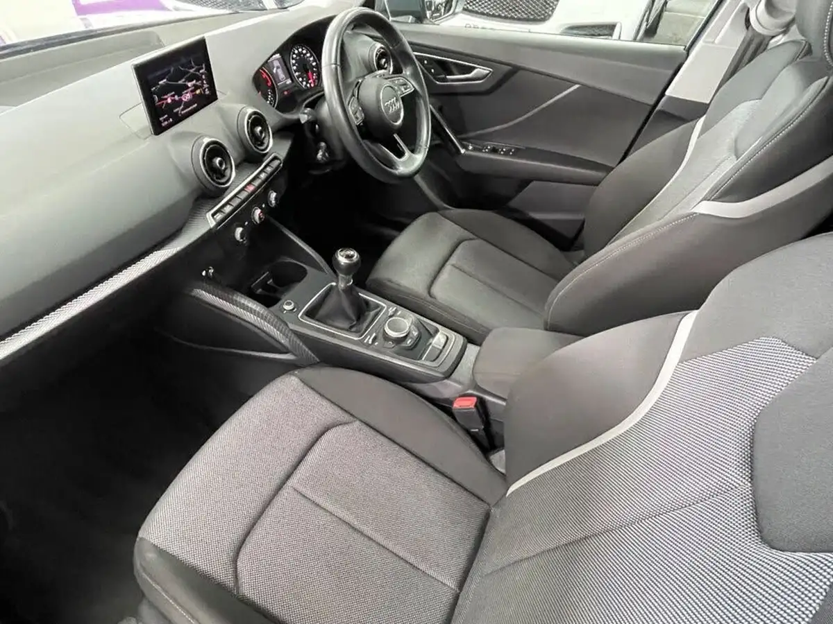 2017-audi-q2-14-tfsi-sport-big-29