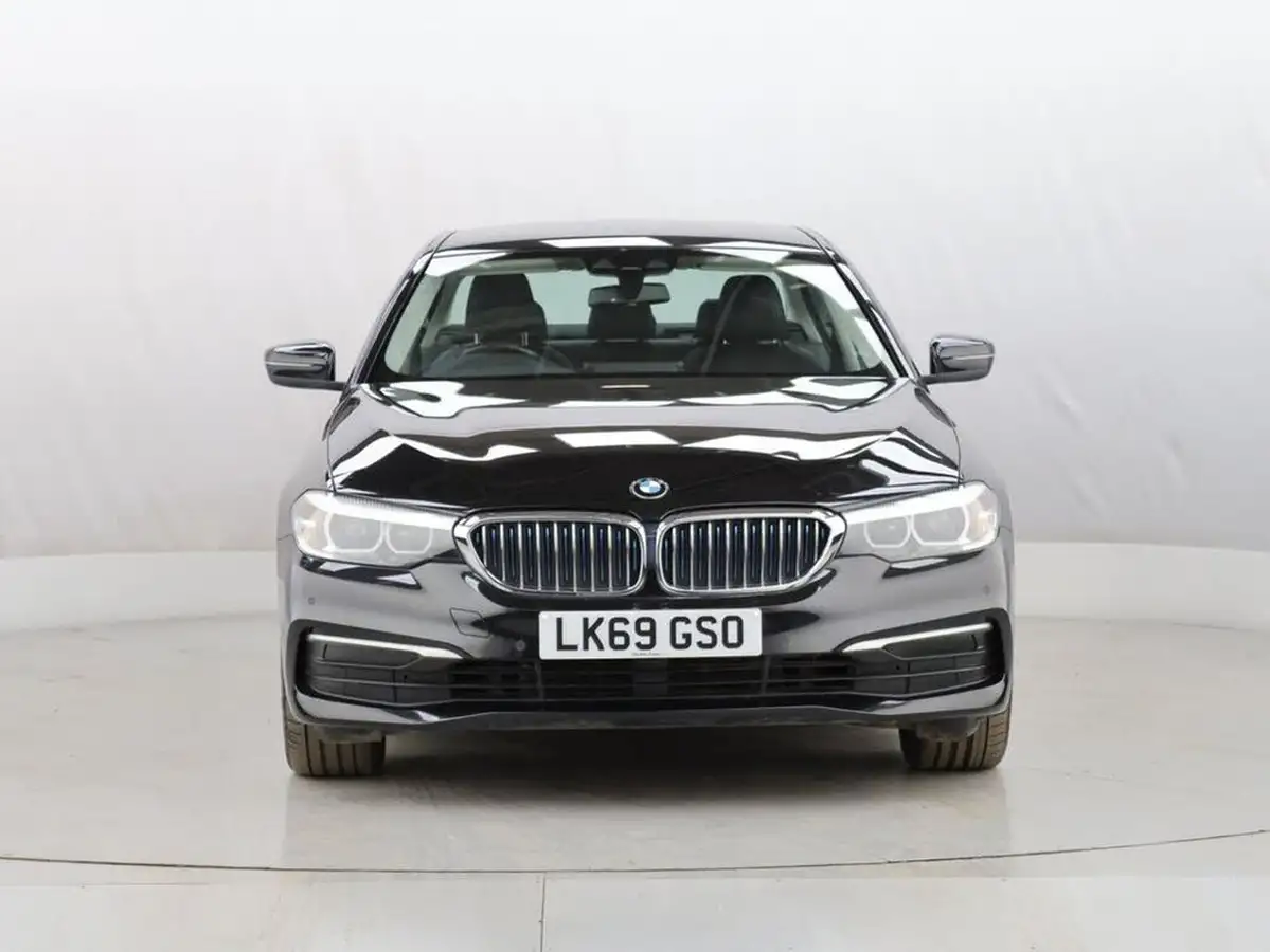 2019-bmw-5-series-20-530e-se-auto-big-2