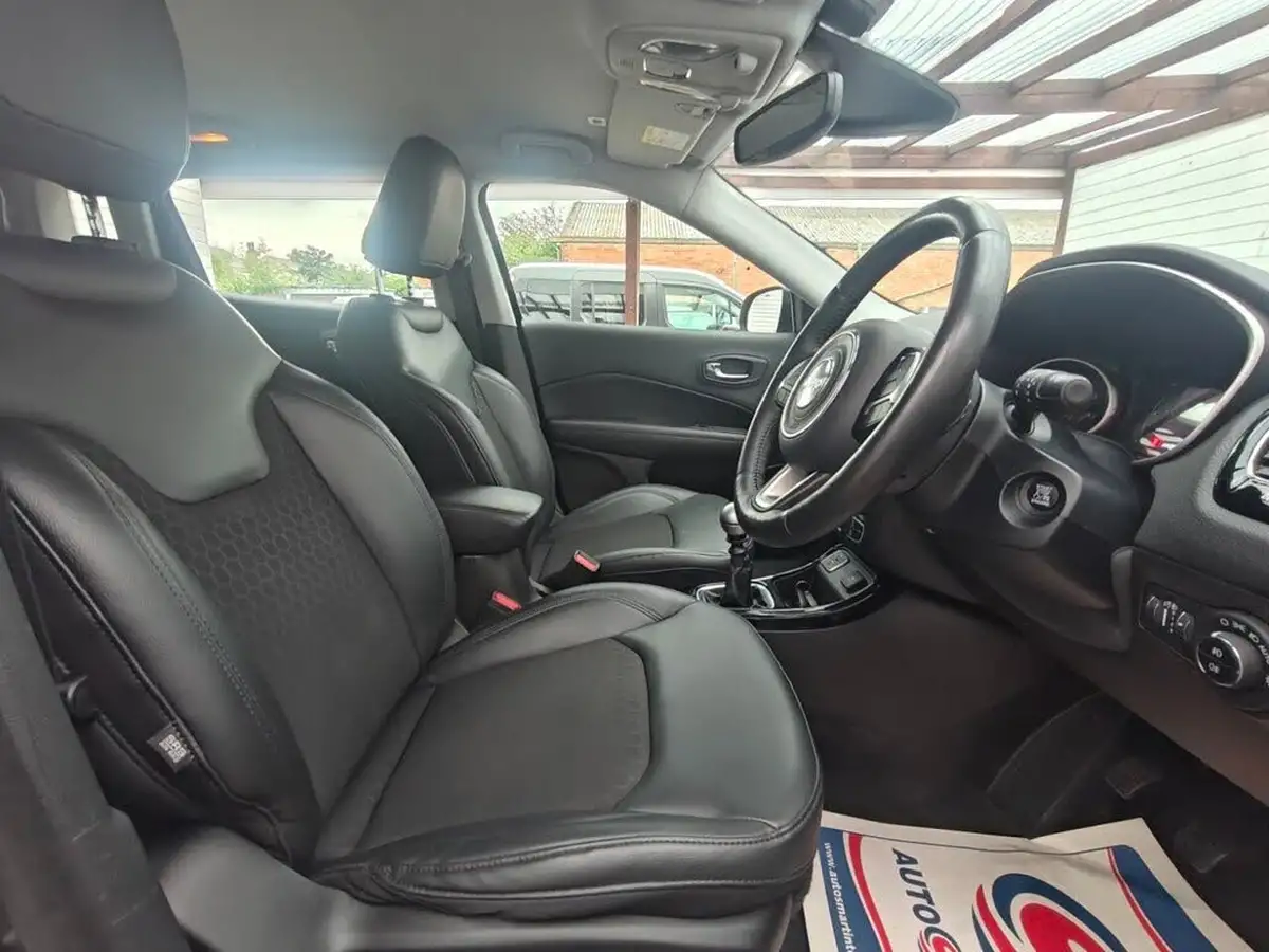 2020-jeep-compass-14-multiair-ii-night-eagle-big-33