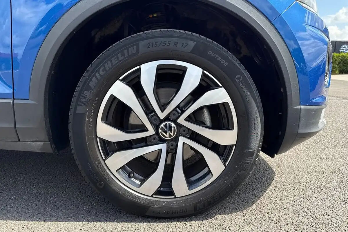 2021-volkswagen-t-roc-15-tsi-active-hatchback-5d-dsg-big-9