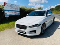 2016 Jaguar XE 2.0d R-Sport (180ps)