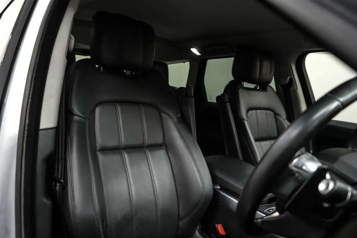 2018-land-rover-range-rover-sport-30-sd-v6-hse-sd-v6-big-14