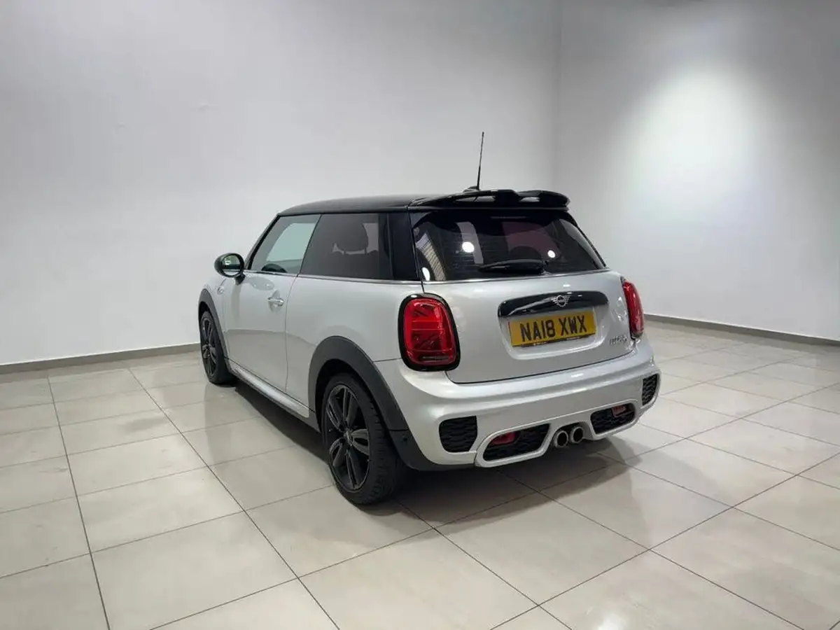 2018-mini-cooper-20-cooper-s-series-ii-ss-hatchback-3d-big-25