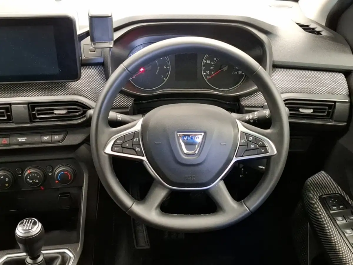 2022-dacia-sandero-10-tce-comfort-90bhp-big-6