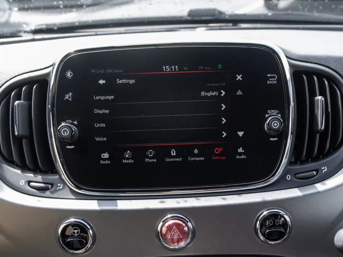 2017-fiat-500-12-s-big-26
