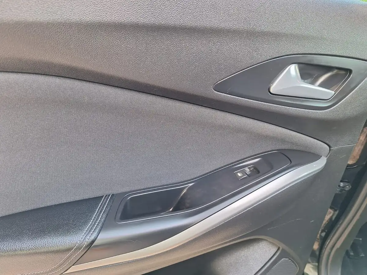 2018-vauxhall-grandland-x-12-se-132ps-big-31