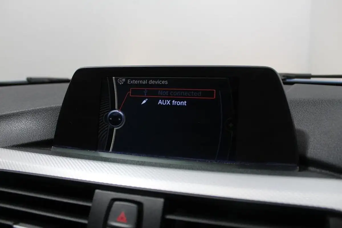 2014-bmw-3-series-20td-320d-m-sport-184bhp-ss-saloon-4d-auto-big-33