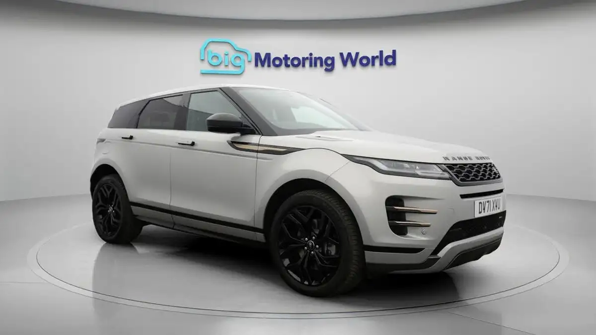2021-land-rover-range-rover-evoque-15-p300e-r-dynamic-hse-big-1