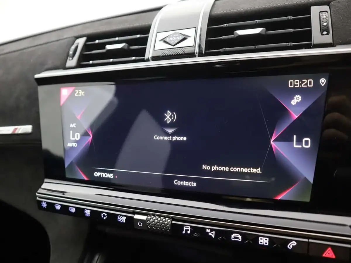 2020-ds-ds-7-crossback-16-puretech-performance-line-180ps-big-27