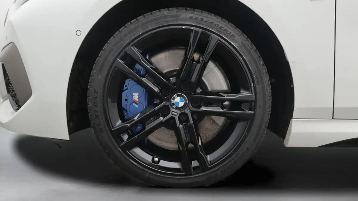 2021-bmw-2-series-20-m235i-xdrive-big-18