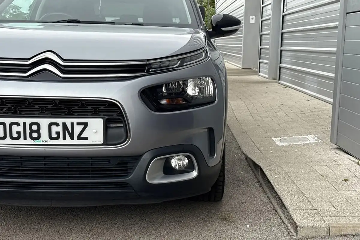 2018-citroen-c4-cactus-16bluehdi-flair-big-25
