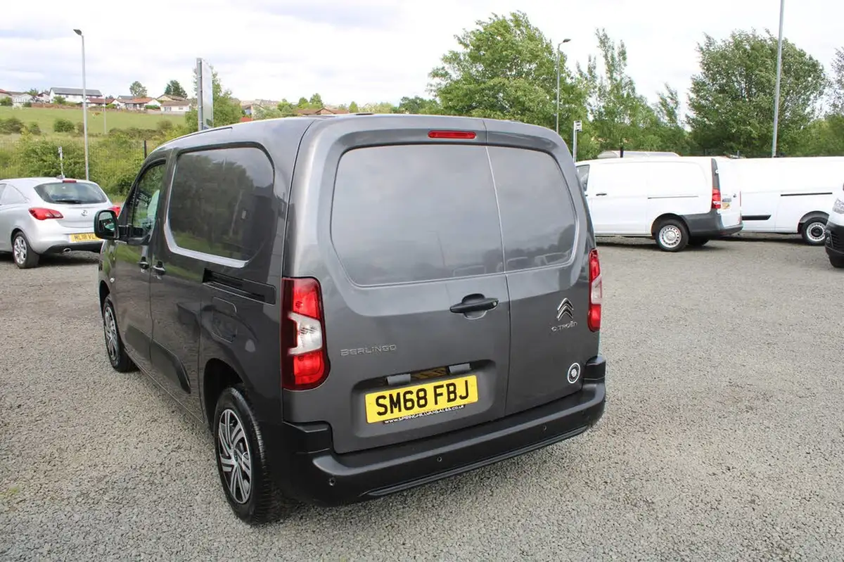 2018-citroen-berlingo-16bluehdi-650-enterprise-big-6