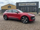 2023-porsche-macan-20-small-0