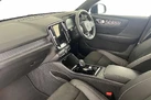 2022-volvo-xc40-15-t3-r-design-auto-small-1