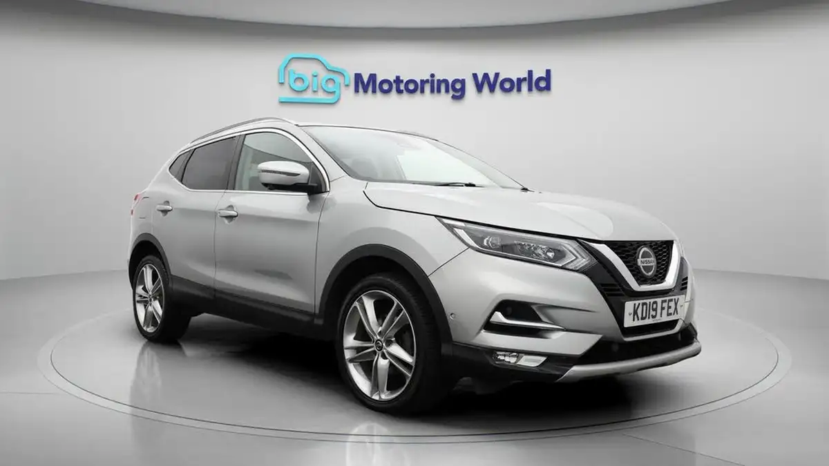 2019-nissan-qashqai-13-dig-t-n-motion-140ps-big-1