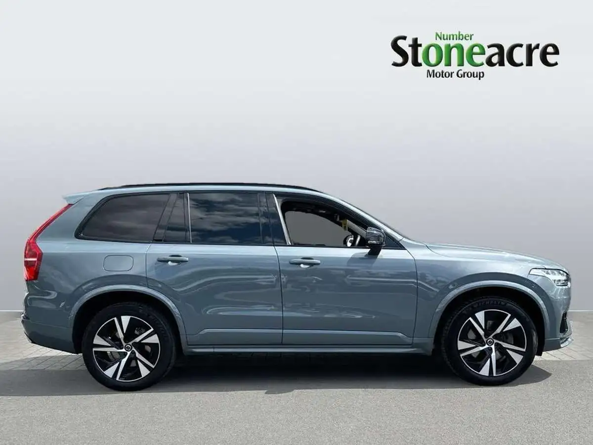 2022-volvo-xc90-20td-b5-r-design-big-2