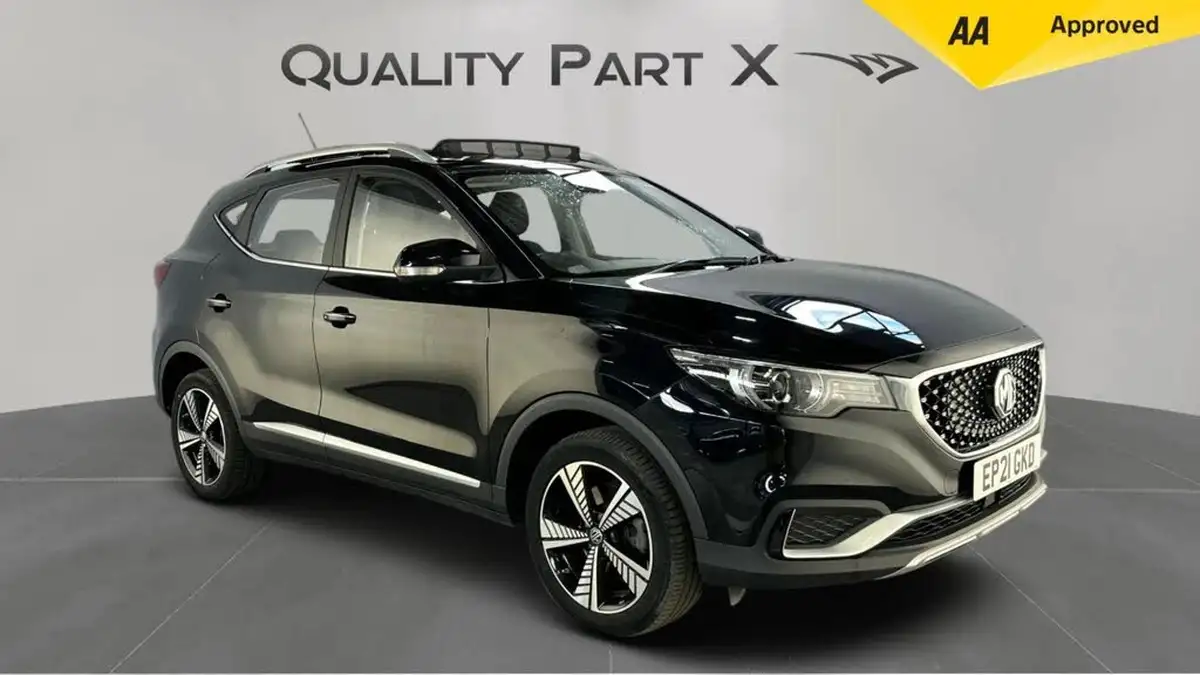 2021-mg-zs-suv-e-exclusive-ev-big-0