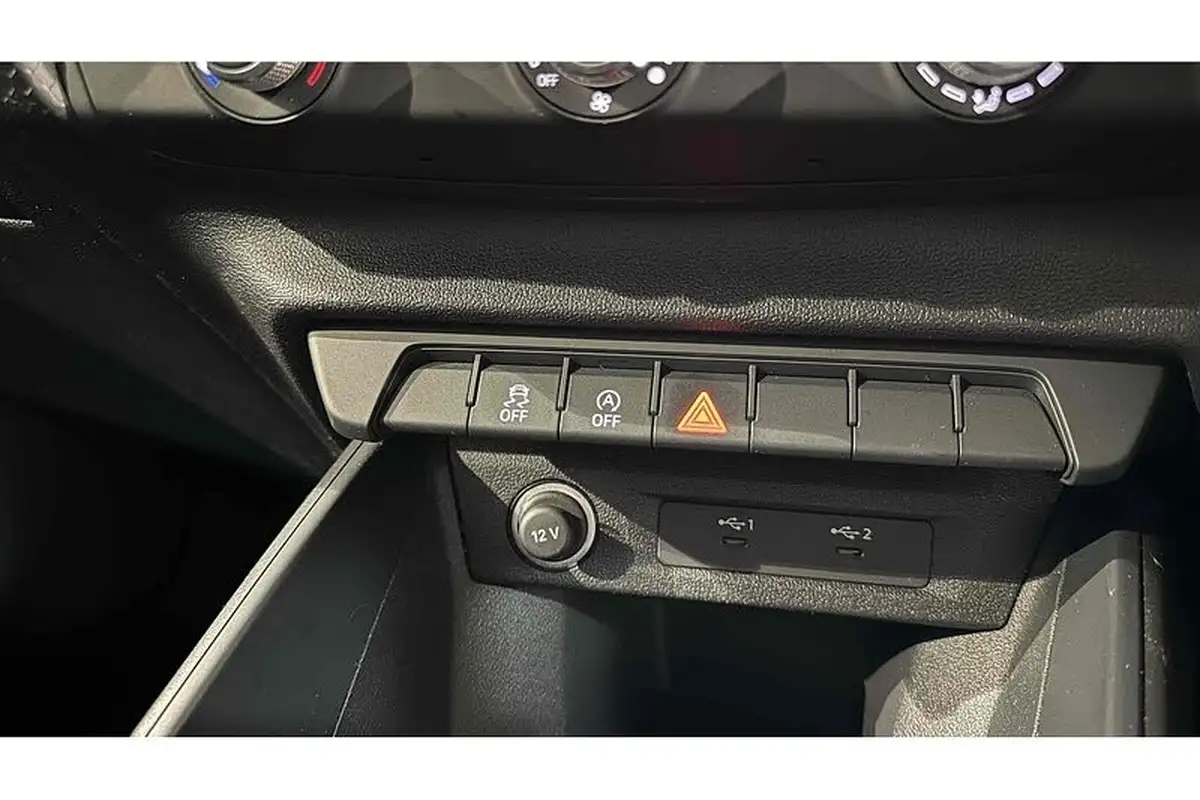 2022-audi-a1-10-25-tfsi-technik-big-44