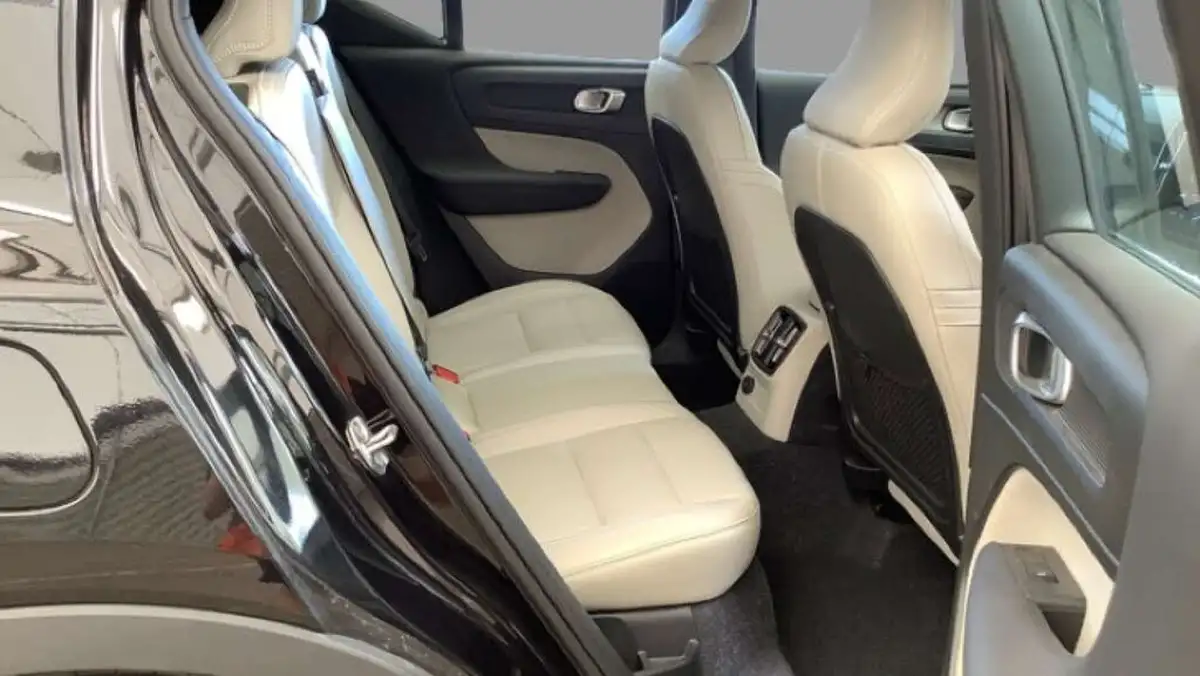 2020-volvo-xc40-15-t5-inscription-pro-plug-in-hybrid-big-9