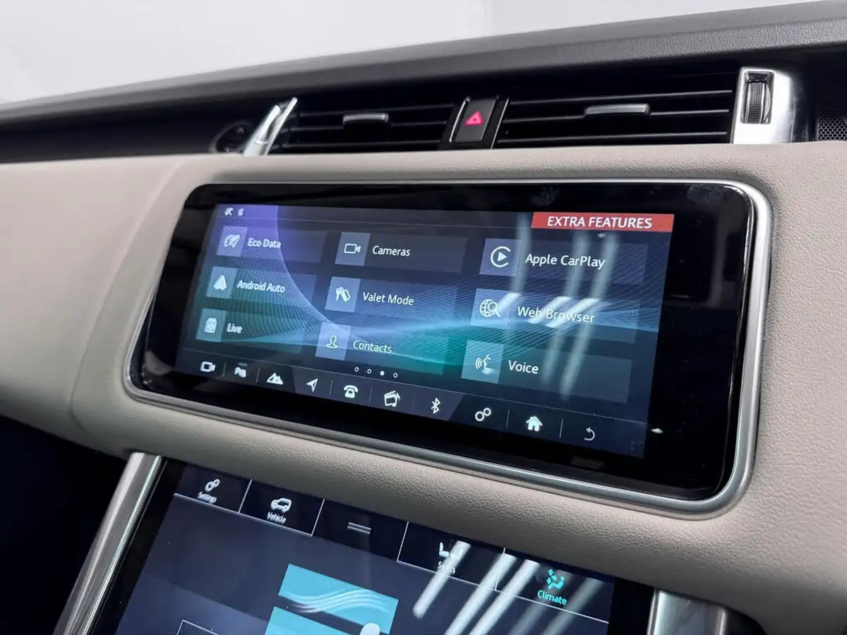 2021-land-rover-range-rover-sport-30-d300-hse-silver-big-38