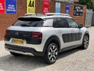 2017-citroen-c4-cactus-12-puretech-rip-curl-small-4