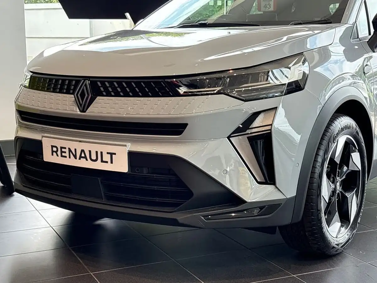2025-renault-captur-10-tce-techno-big-18