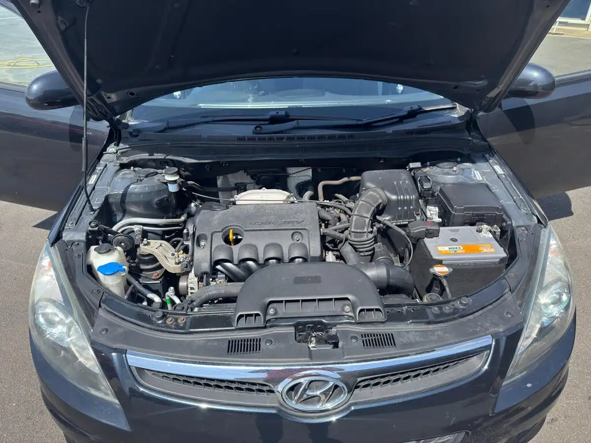 2009-hyundai-i30-14-comfort-big-45