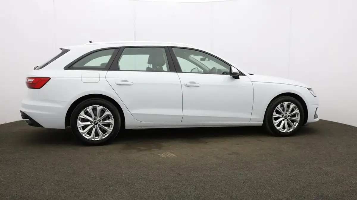 2022-audi-a4-avant-20-35-tfsi-technik-s-tronic-big-54