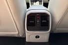 2022-porsche-macan-20-small-46