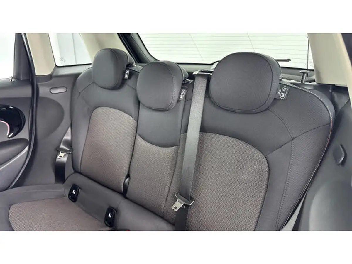 2022-mini-cooper-15-one-classic-5d-big-11
