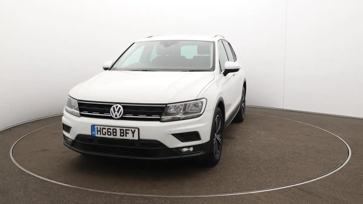 2018-volkswagen-tiguan-14-tsi-se-navigation-125ps-ss-big-37